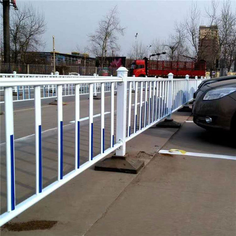 市政護(hù)欄廠家,市政護(hù)欄價(jià)格 市政護(hù)欄廠家,市政護(hù)欄價(jià)格