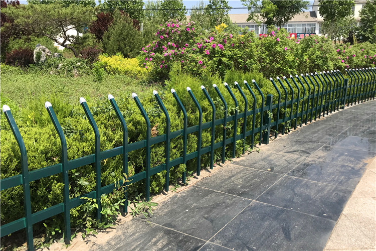 鋅鋼草坪護(hù)欄廠家 鋅鋼草坪護(hù)欄廠家