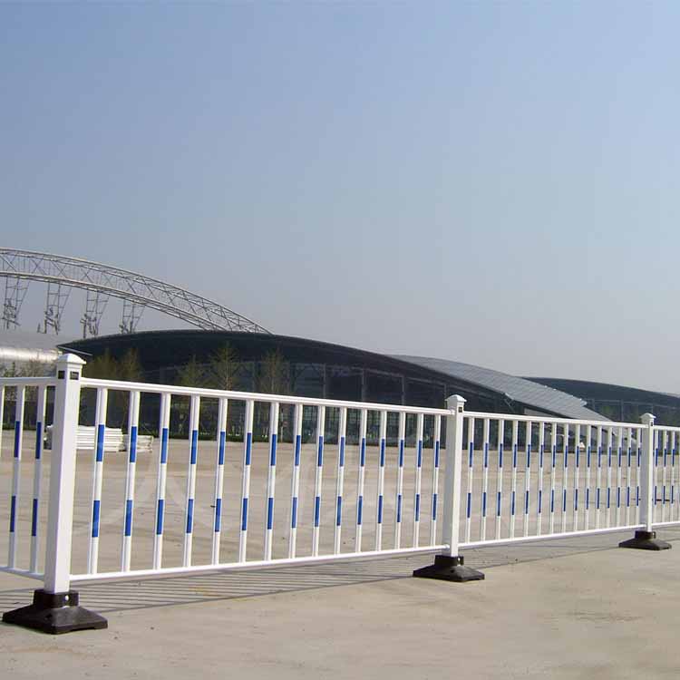 市政護(hù)欄廠家123456 市政護(hù)欄廠家123456