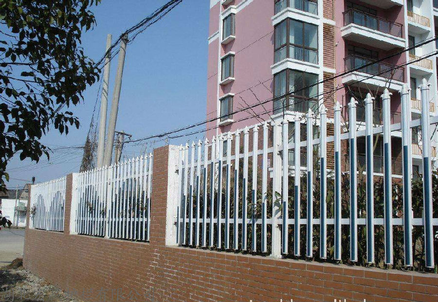 PVC圍墻護(hù)欄 PVC圍墻護(hù)欄