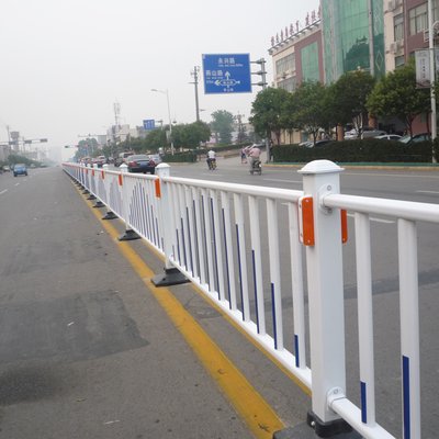 市政護(hù)欄廠(chǎng)家 市政護(hù)欄廠(chǎng)家